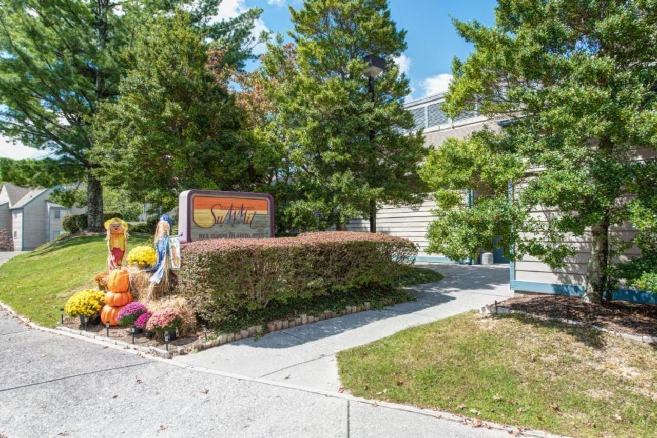 Smoky Mountains Studio With Balcony Gatlinburg Εξωτερικό φωτογραφία