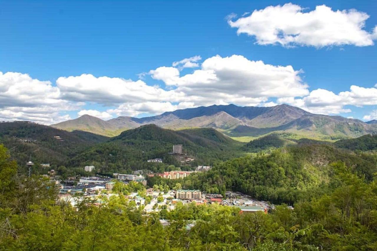 Smoky Mountains Studio With Balcony Gatlinburg Εξωτερικό φωτογραφία