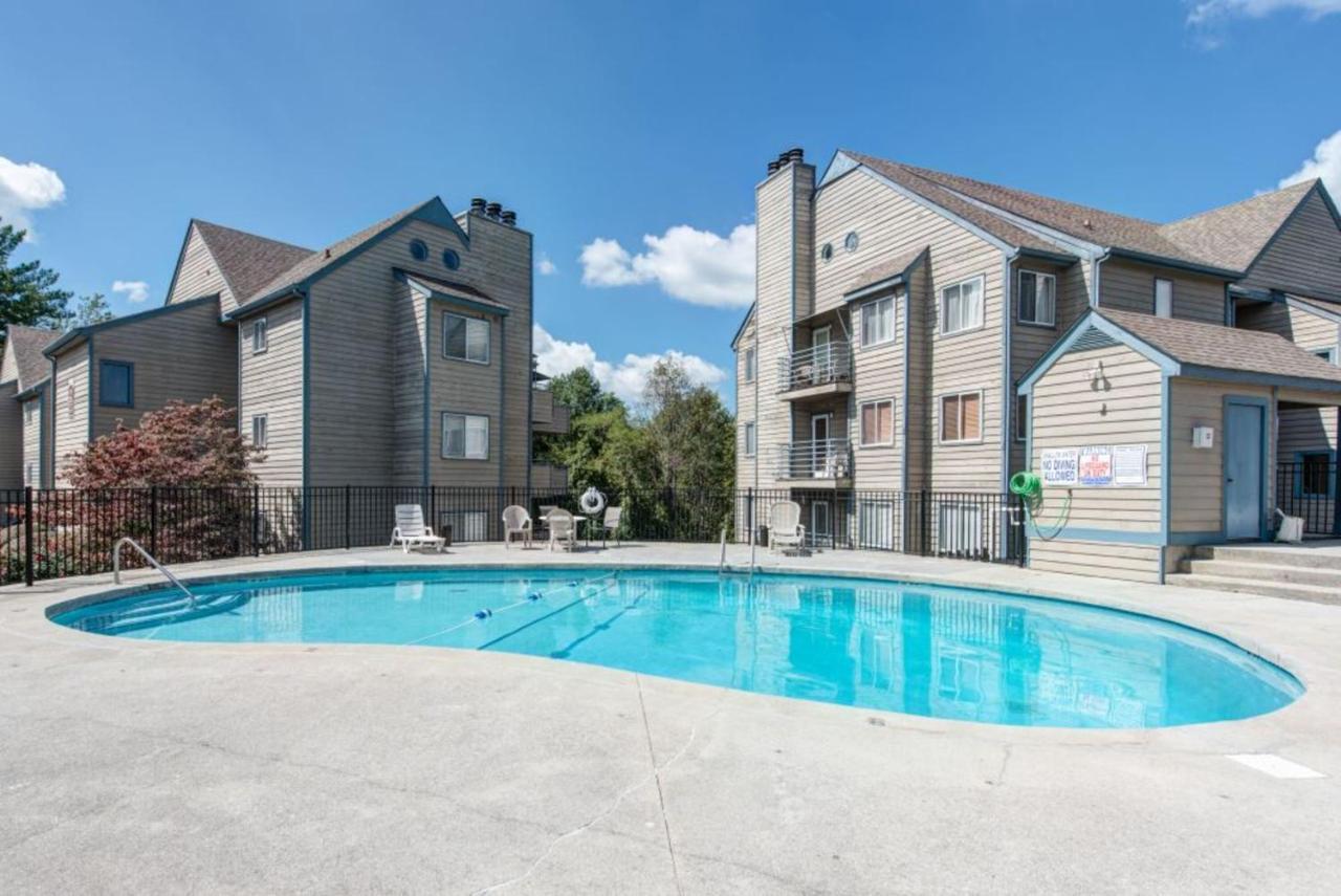 Smoky Mountains Studio With Balcony Gatlinburg Εξωτερικό φωτογραφία