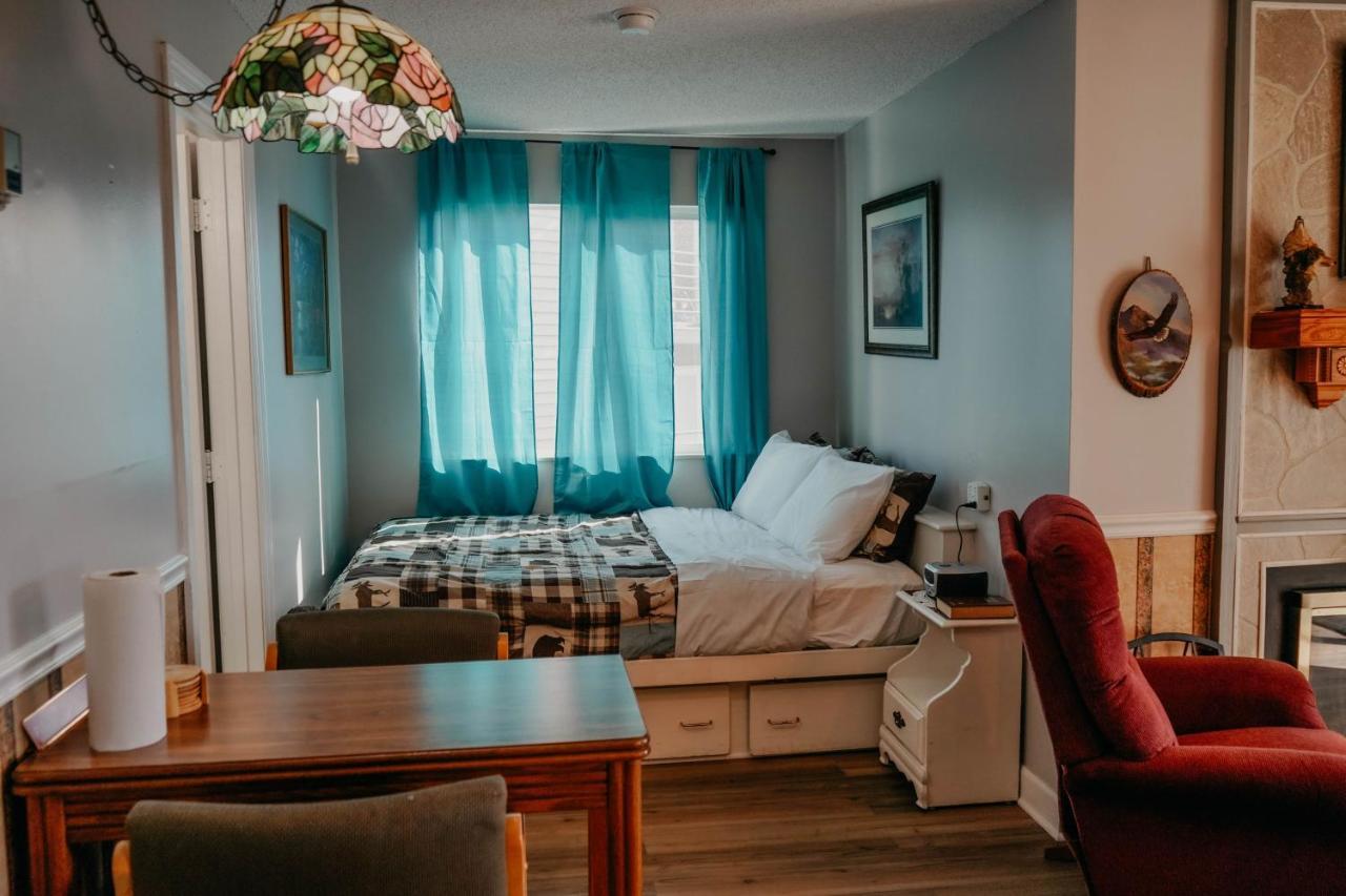 Smoky Mountains Studio With Balcony Gatlinburg Εξωτερικό φωτογραφία